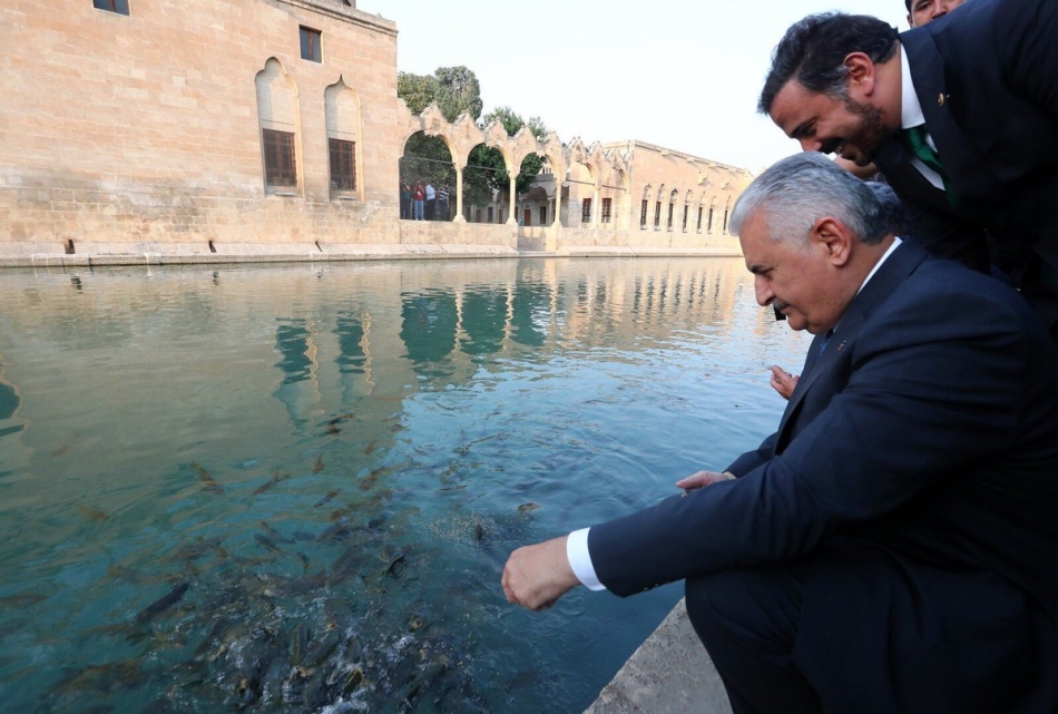 Başbakan Binali Yıldırım Balıklıgöl'de