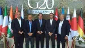 Aleksander Ceferin'den TFF'ye ziyaret