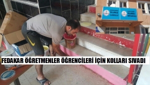 Fedakar öğretmenler öğrencileri için kolları sıvadı