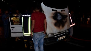 Hareket halinde ki otomobil yandı