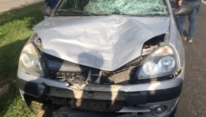 Otomobilin çarptığı kadın hayatını kaybetti