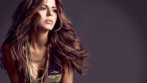 Simge Şanlıurfalı hayranlarıyla Piazza’da buluşacak