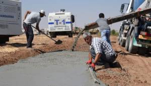 Suriye sınırında güvenlik duvarı çalışmaları hızlandı