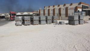 Toki Batıkent'te Parke taşı döşeniyor