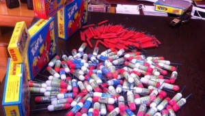 Urfa'da Bakkallara Maytap denetimi