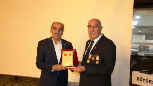 Urfa'daki Gaziler Yemekte Buluştu