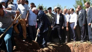 Urfalı Şehit Kepçe İle Gömülmemiş