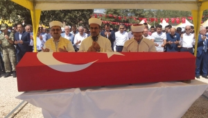 Viranşehir'de şehit olan Özdemir dualarla uğurlandı
