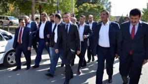 AK Partili Belediye Başkanları Siverek’te toplandı