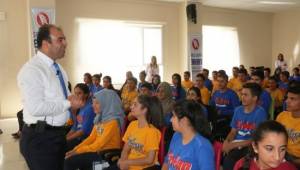 Çiftçi, başarıya ulaşmanın yollarını anlattı