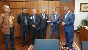 Demokratik Sağlık-Sen taleplerini Kaçar'a iletti