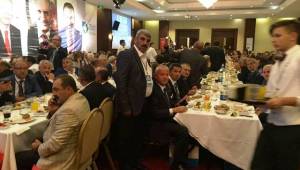 Muhtarlar Toplantısı Urfa'yı Ömer Küçükyıldırım temsil etti