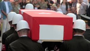 Şehit Özkan Altınok son yolculuğuna uğurlandı