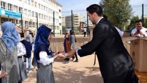 Türk Eğitim-Sen,Siverek'te aşure dağıttı