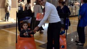 Urfalı Miniklere Dünya Çocuk Günü sürprizi