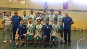 Voleybol takımı, lige galibiyetle başladı