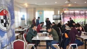 Altın satranç turnuvası yapıldı
