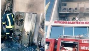 Belediye binasında çıkan yangın korkuttu