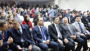 Başkan Çiftçi Gençlerin sorunlarını yanıtladı