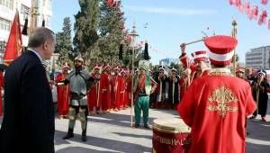 Cumhurbaşkanı Erdoğan'a mini Konser