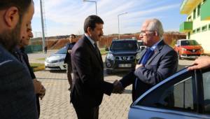 Fahri Başkan'dan Urfaspor'a ziyaret