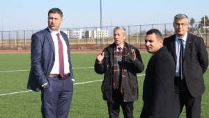 Keşküş,Viranşehir Gençlik merkezini inceledi