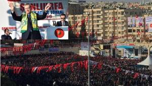 Şanlıurfalılar Meydanları Doldurdu