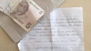 Siverekli öğrenciden duygulandıran davranış