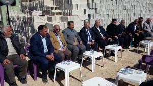 Akyürek, Şehit Kete'nin ailesini ziyaret etti