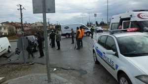 Burhaniye'de zincirleme kaza: 1 yaralı