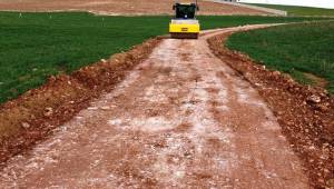 Büyüktokaç Mahallesinde yol çalışması