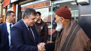 İl Emniyet Müdürü Tipioğlu esnafla bir araya geldi