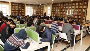 Şanlıurfa Gençliği, Kütüphanelere akın ediyor-Videolu Haber