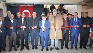 Uluğbey Ortaokulu kütüphanesi açıldı