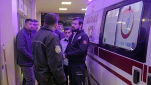 Urfa'da Ambulans içindeki yaralılara linç girişiminde bulundular