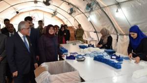 Vali Tuna'dan Türkçeyi iyi öğrenin çağrısı