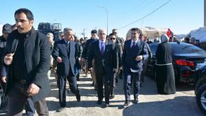 Vali Tuna Tel Hammut çadır kentini ziyaret etti