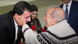 Baydilli'den Yaşlılara Vefa Örneği-Videolu Haber