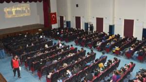 Depreme konferans salonunda yakalandılar