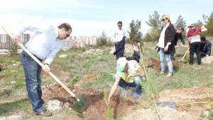 Karaköprü'de 15 Temmuz Şehitleri Hatıra Ormanı oluşturuldu
