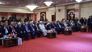 Uluslararası İslam Bilgeleri Zirvesi Başladı