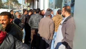 Urfa'da Suriyelilere bankamatik kartı dağıtılıyor