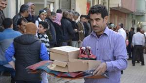 Viranşehir'de IMPR Humanitarian'dan Suriyeli sığınmacılara yardım eli