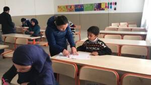 Suriyeliler Türkçe Yeterlilik Sınavı Girecek
