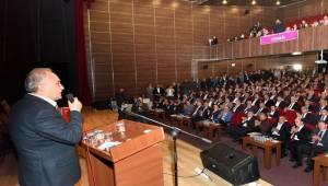 Bakan Fakıbaba Birecik’te Muhtarlarla Bir Araya Geldi