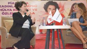 Hülya Koçyiğit ve Özlem Yıldız Urfalılar ile Buluştu