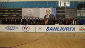 İlçe Müdürleri ve Antrenörlerle İstişare Toplantısı Yapıldı