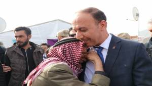 Vali Erin Suriyeliler ile Bir Araya Geldi-Videolu Haber