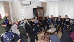 AK Aday Beyazgül İlk Ev Toplantısını Gerçekleştirdi