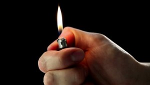 Çocuklara çakmak satılması yasaklandı